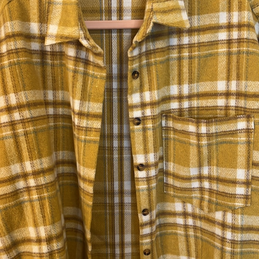 Style Rack Yellow/Brown Oversized Flannel - Large - Picture 3 of 6